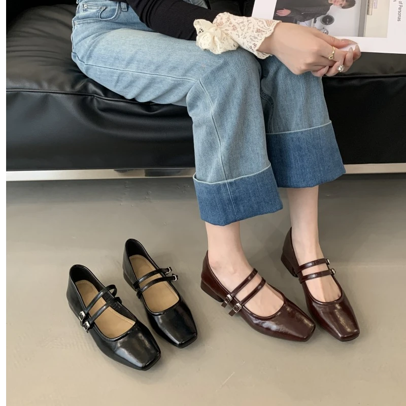 法式低跟安可拉红玛丽珍单鞋女2025春新款方头英伦风双排扣小皮鞋