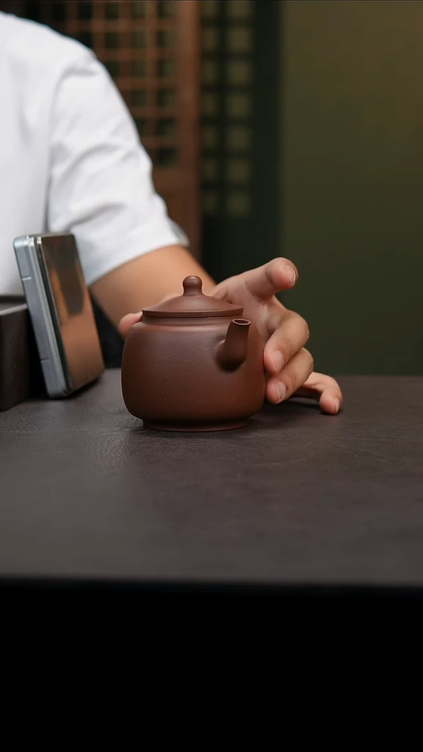 茶壶紫砂柱**?紫砂壶微瑕紫泥墨林200cc