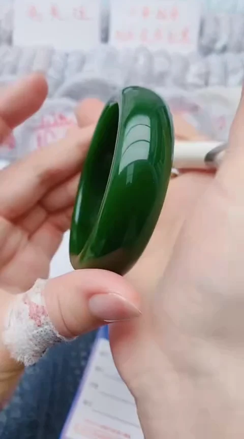 未镶嵌手镯石英质玉y210+57-58