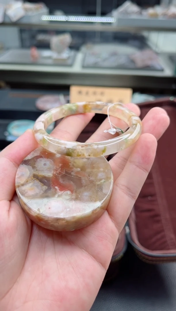 石英质玉手镯未镶嵌56圈口（赠送镯心）S986390