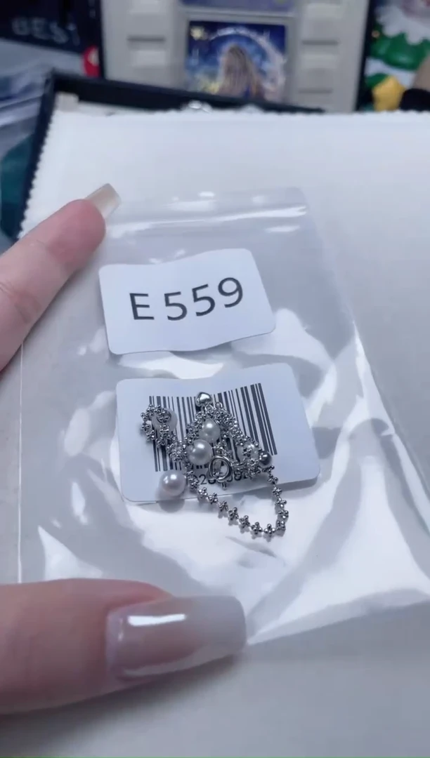 银S925镶嵌手链淡水珍珠E559