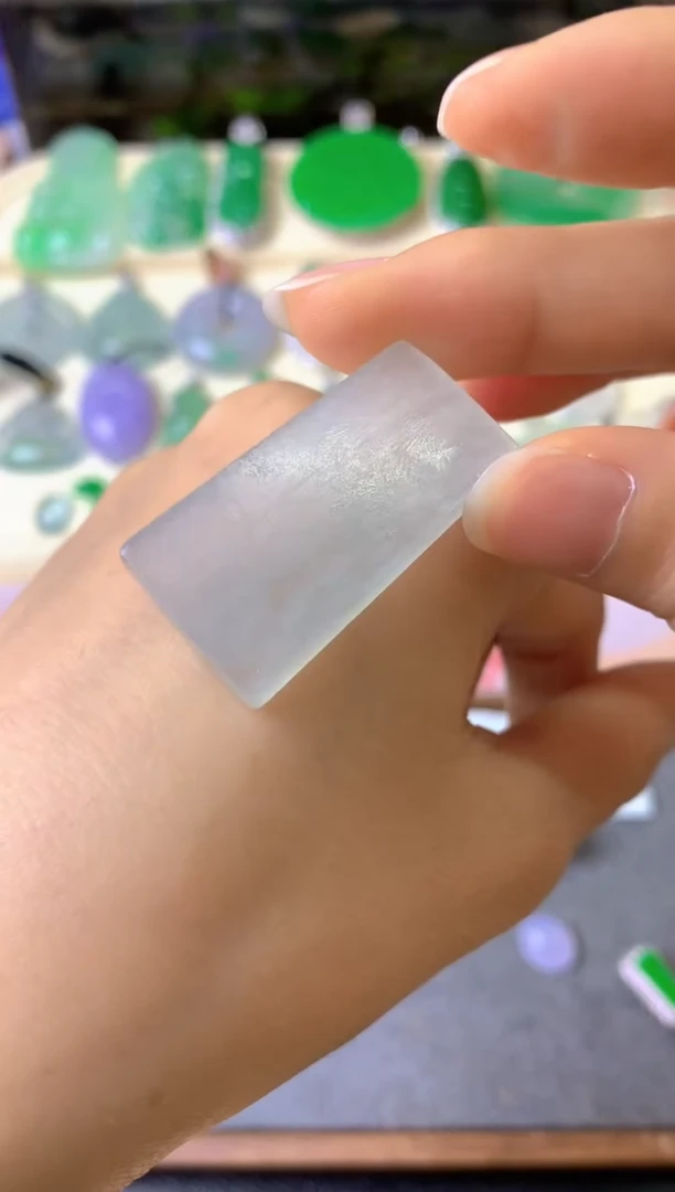 未镶嵌定制翡翠简*画毛货抛光