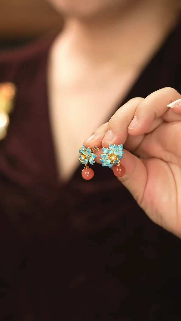 【闪购商品】南红玛瑙耳饰银S925镶嵌新款