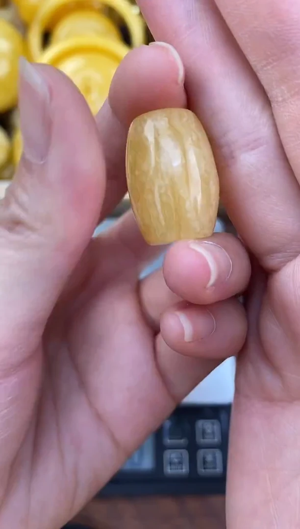 裸石琥珀未镶嵌天然琥珀蜜蜡