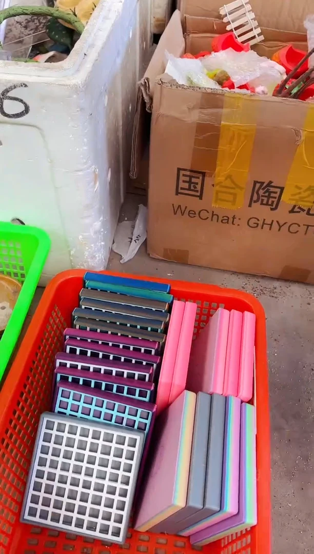 2个网格食盆泡水微瑕颜色随机不质保