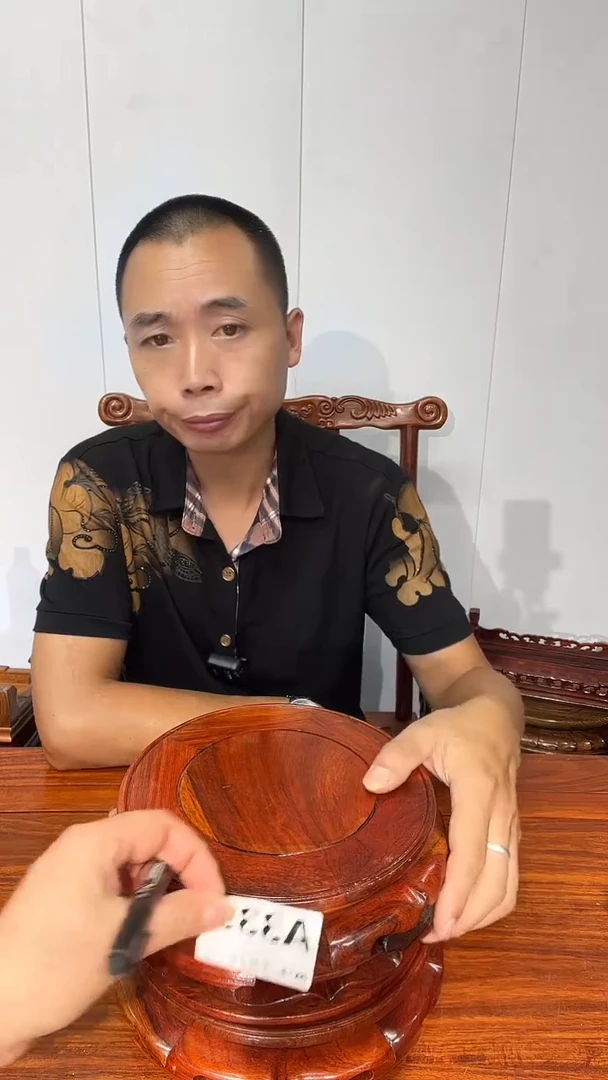 木╭****╮瑕疵处理非花圆形底座3个