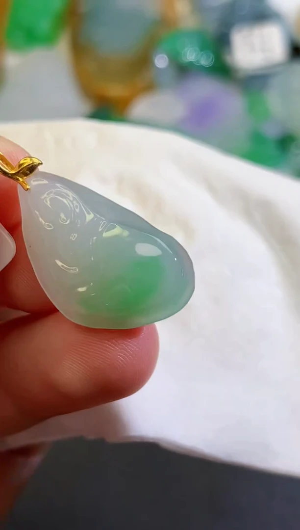 翡翠18K金镶嵌吊坠(不含链)4538