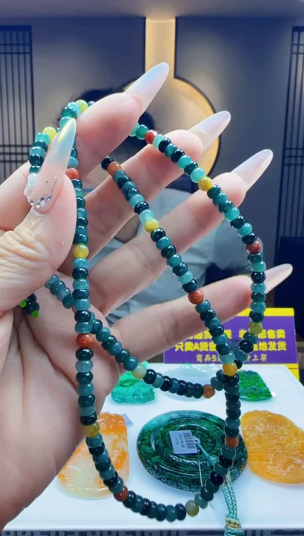 未镶嵌定制翡翠Q70492翡翠