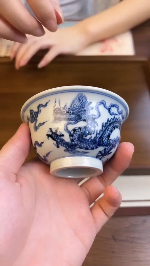 问青坊纯手工手绘青花龙纹柴窑压手杯