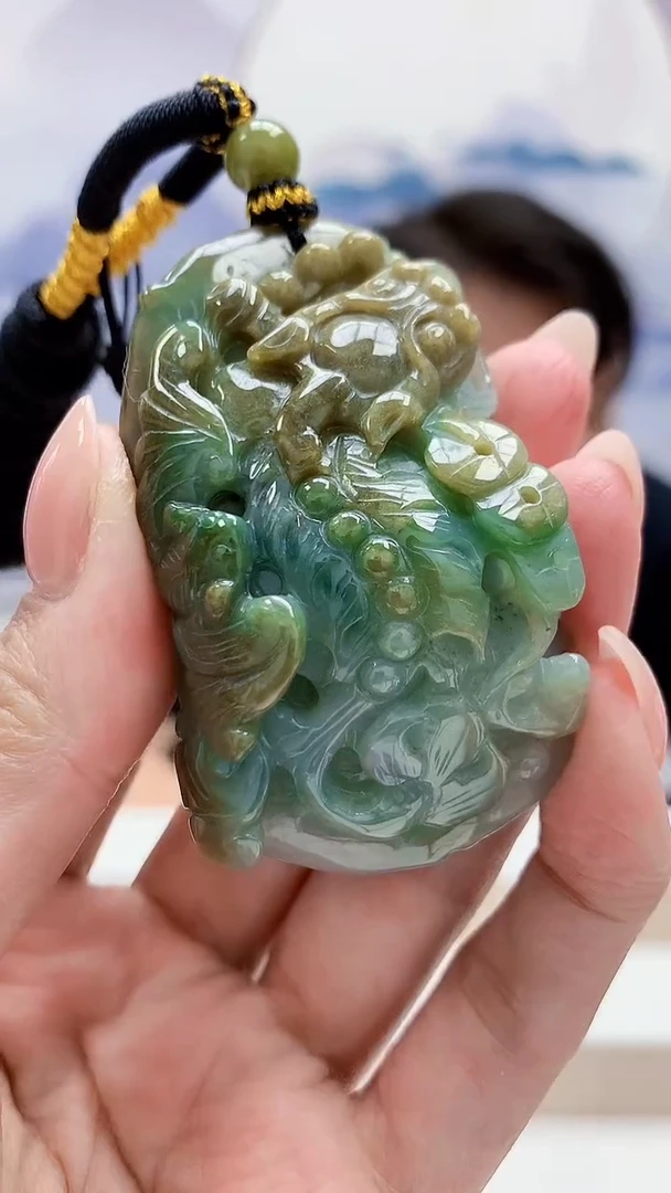 未镶嵌定制翡翠5060MM-毛货挂件79