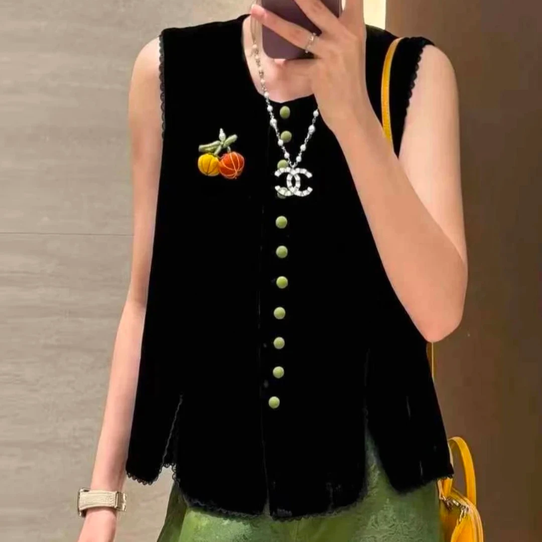 气质小香风洋气黑色丝绒马甲女