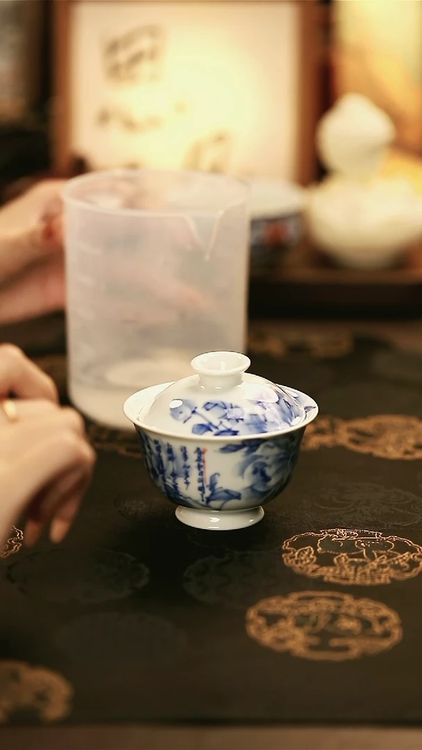 M762B知微/春花秋月何时了青花二才盖碗