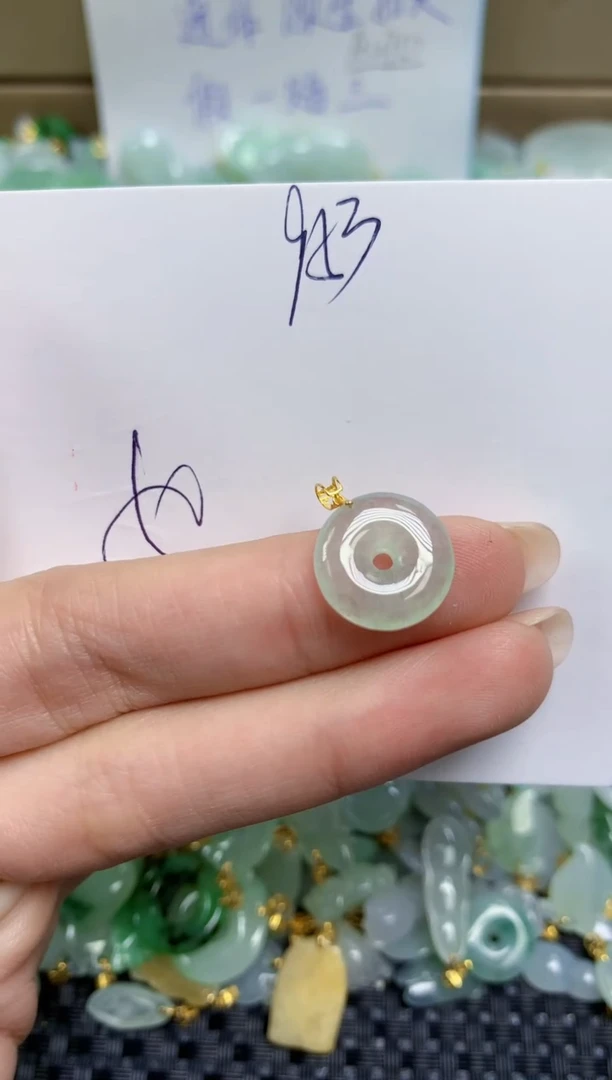 【闪购商品】翡翠颈饰18K金镶嵌天然缅甸A货翡翠