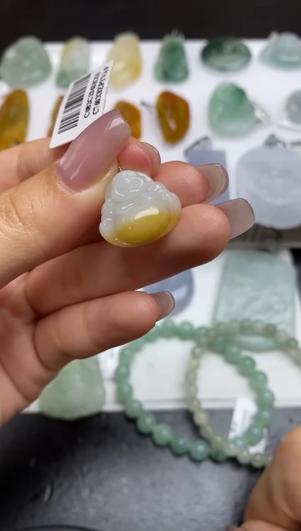 【闪购商品】定制翡翠未镶嵌翡翠毛货~