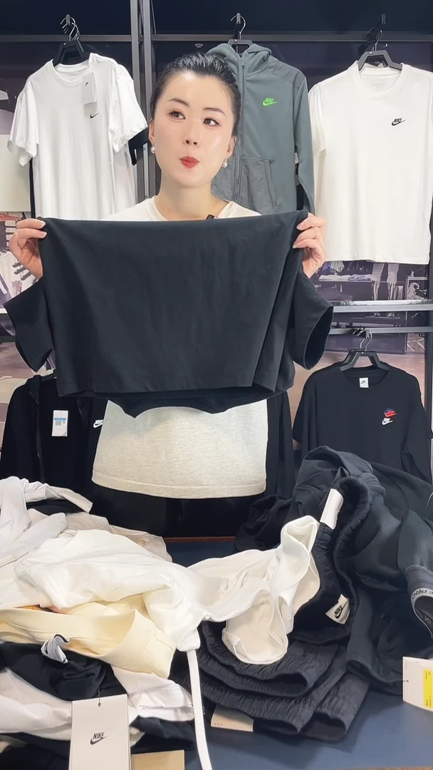 2882黑色半袖XL码150-170斤