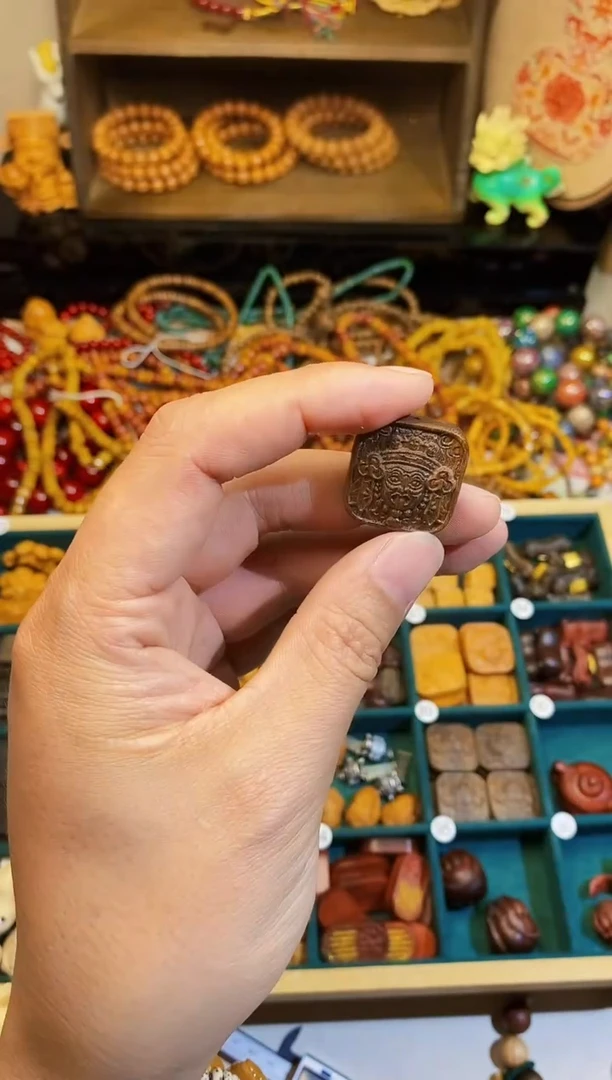 【闪购商品】非洲檀香散珠沉 方块扎基