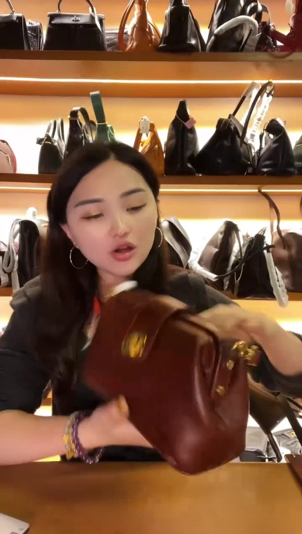 牛皮（革）高端订制时尚百搭女士手提斜跨包