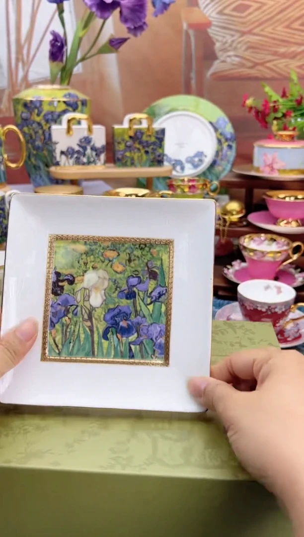 瓷片鸢尾花系列点心盘