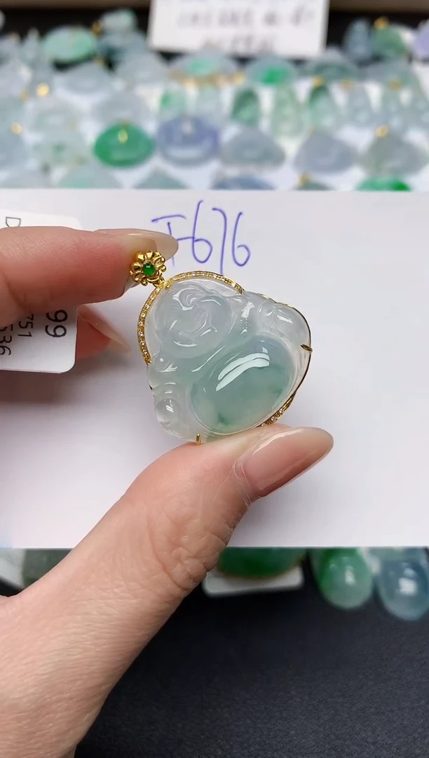 颈饰18K金镶嵌翡翠天然缅甸A货翡翠百元以上9元证书费自理