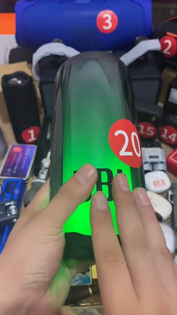 瓷片闪购商品 如图所示