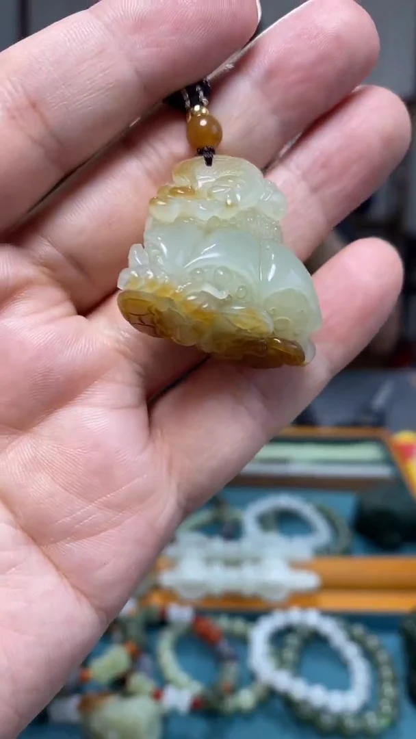颈饰未镶嵌和田玉一**安27