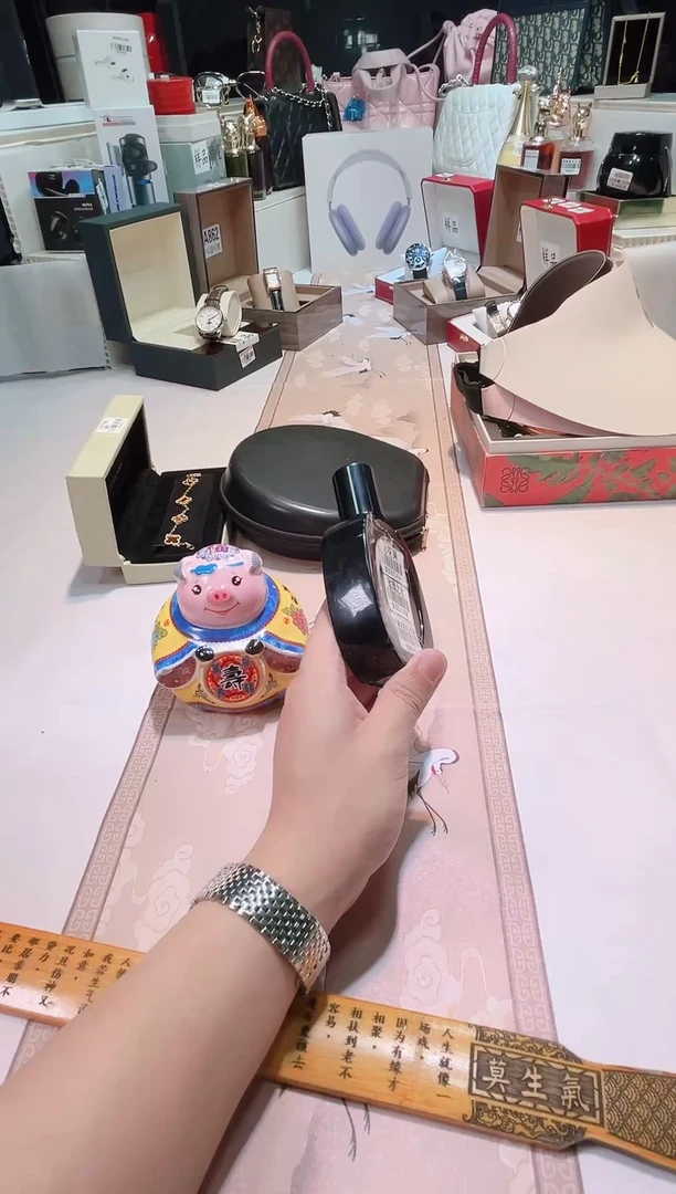 瓷片瓷器 库房到期 全部地板价@@1