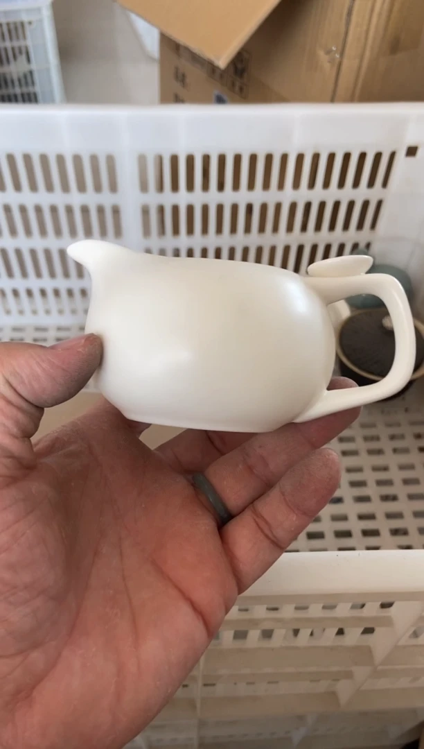 无运费险有瑕疵的摄影的产品有使用过的痕迹有点脏介意勿拍