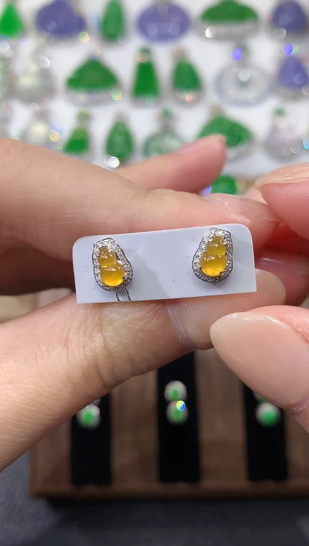 18K金镶嵌翡翠耳饰A7  多样性发货一件