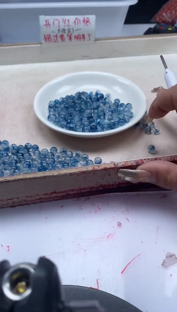 【闪购商品】水晶颈饰未镶嵌w131蓝幽灵烤色6mm*30颗