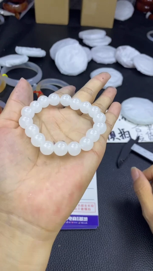玛瑙/玉髓手镯未镶嵌白链