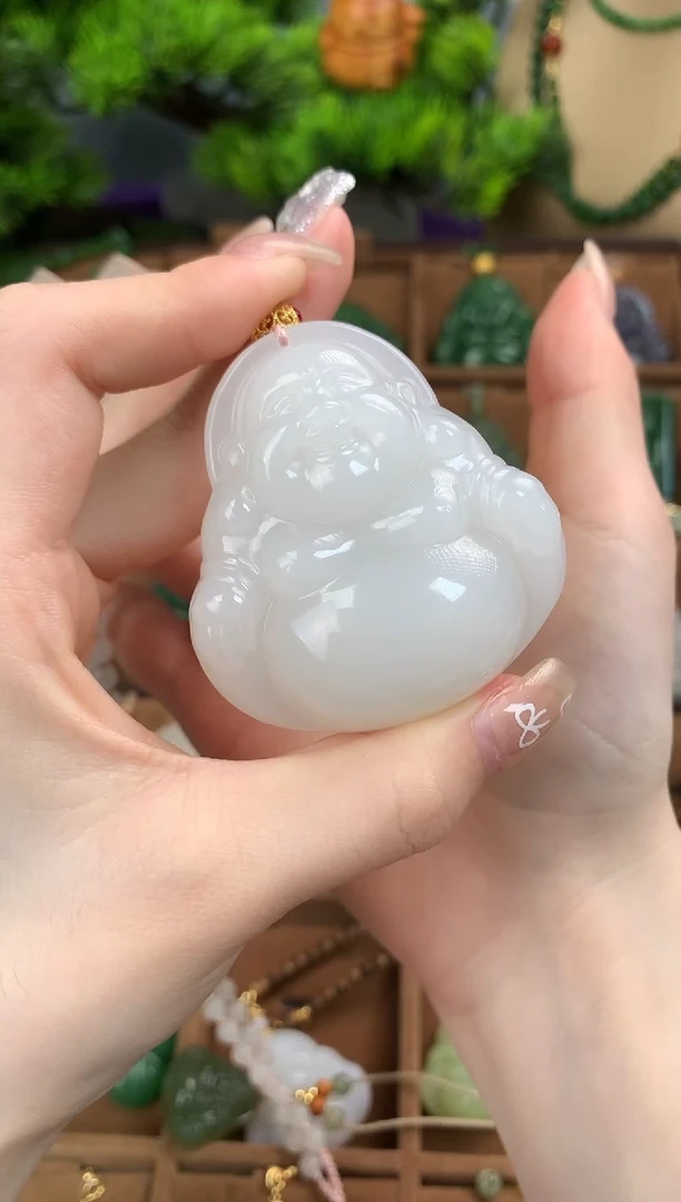 【闪购商品】和田玉颈饰18K金镶嵌吊坠50mm