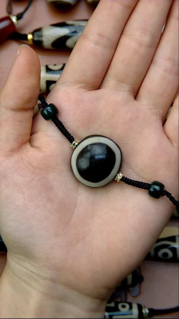 未镶嵌颈饰玛瑙/玉髓0*1板眼