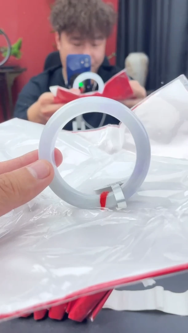 未镶嵌手镯翡翠7