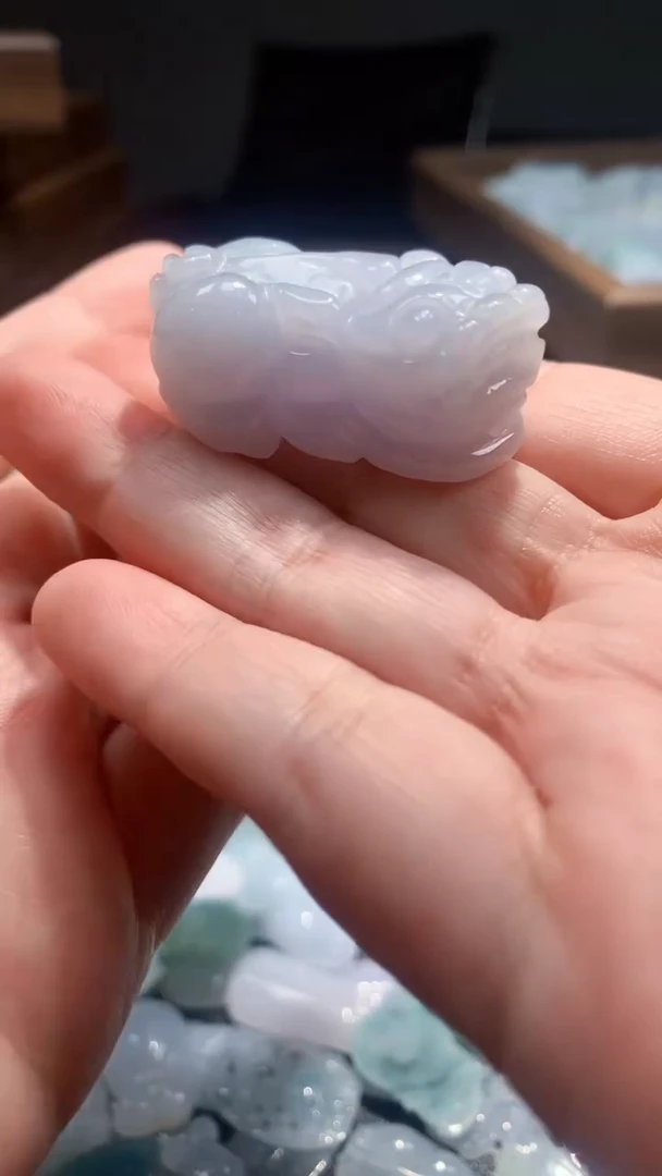 翡翠未镶嵌吊坠(不含链)1