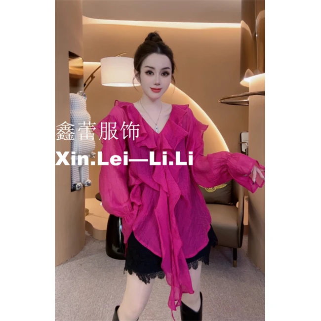 【丽丽推荐】2025夏季新款花边V领气质显白宽松遮肉大码上衣sy82553