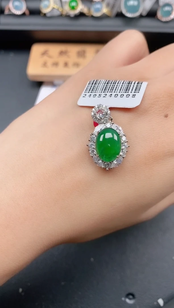 银S925镶嵌戒指翡翠1111