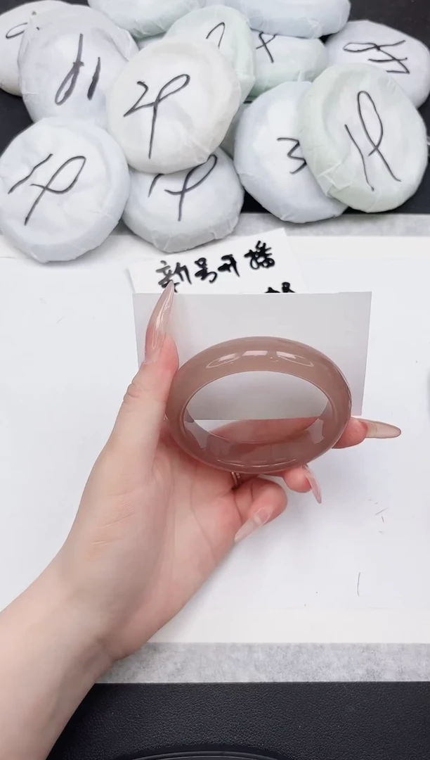 女款东凌手镯63-58.5