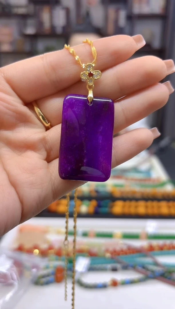 【闪购商品】苏纪石（舒俱来）吊坠(赠链)银S925镀金镶嵌D252