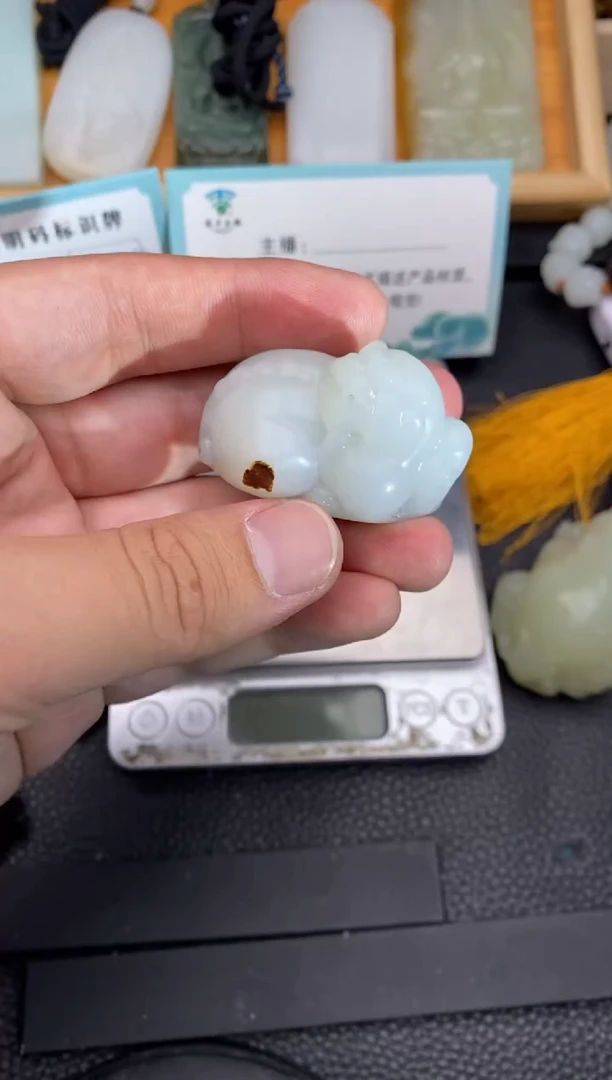 颈饰未镶嵌和田玉和田玉