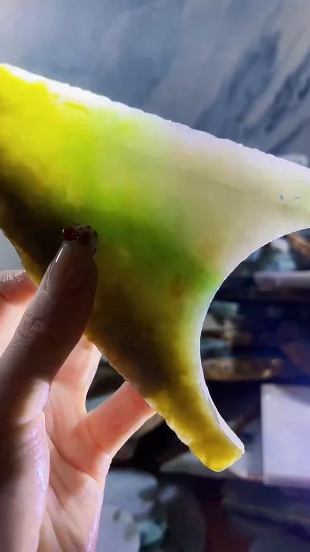 翡翠裸石缅甸翡翠A货虫3157