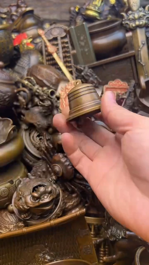 精美铜器，点击下单