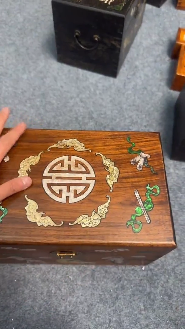 木紫檀花梨木一物一拍五福箱