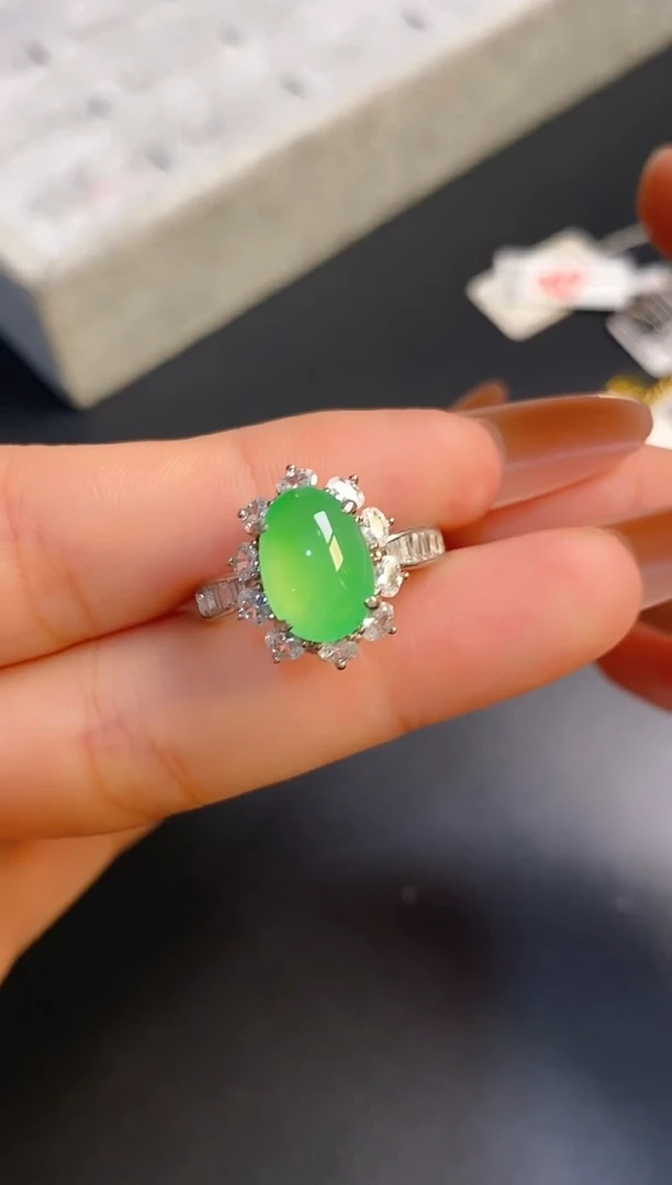 银S925镶嵌戒指翡翠天然