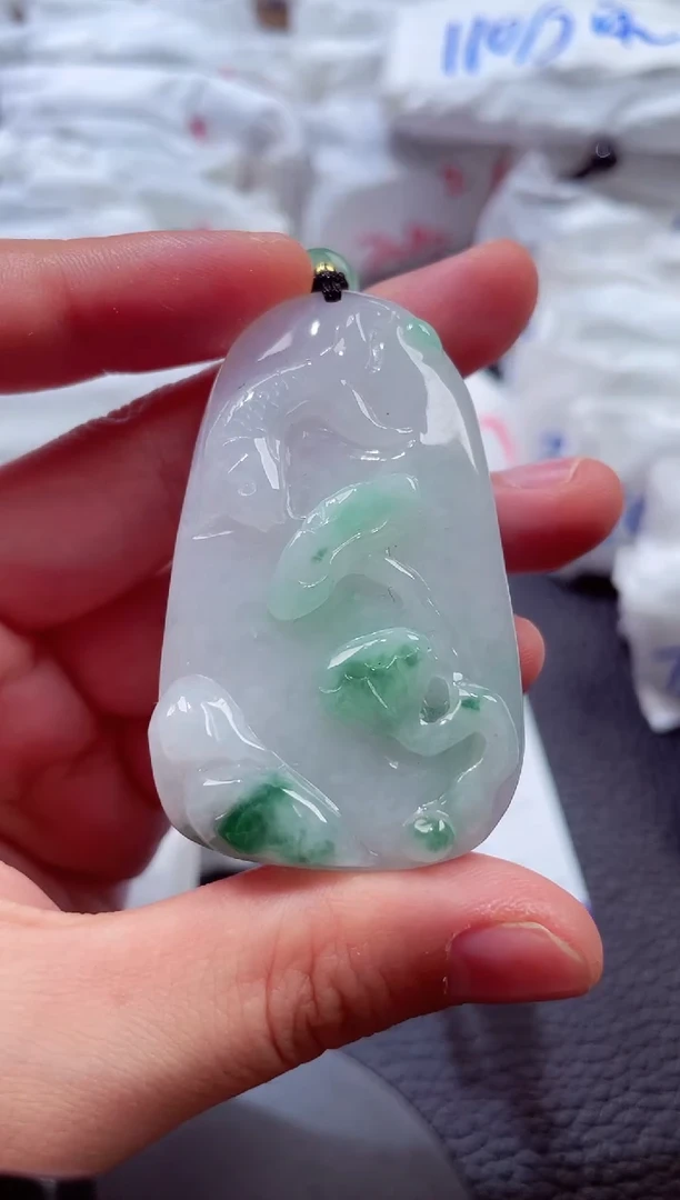 颈饰未镶嵌翡翠00009364