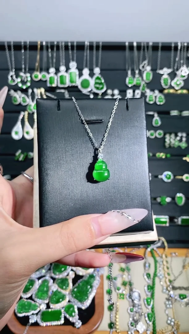 【闪购商品】翡翠颈饰银S925镶嵌多样性