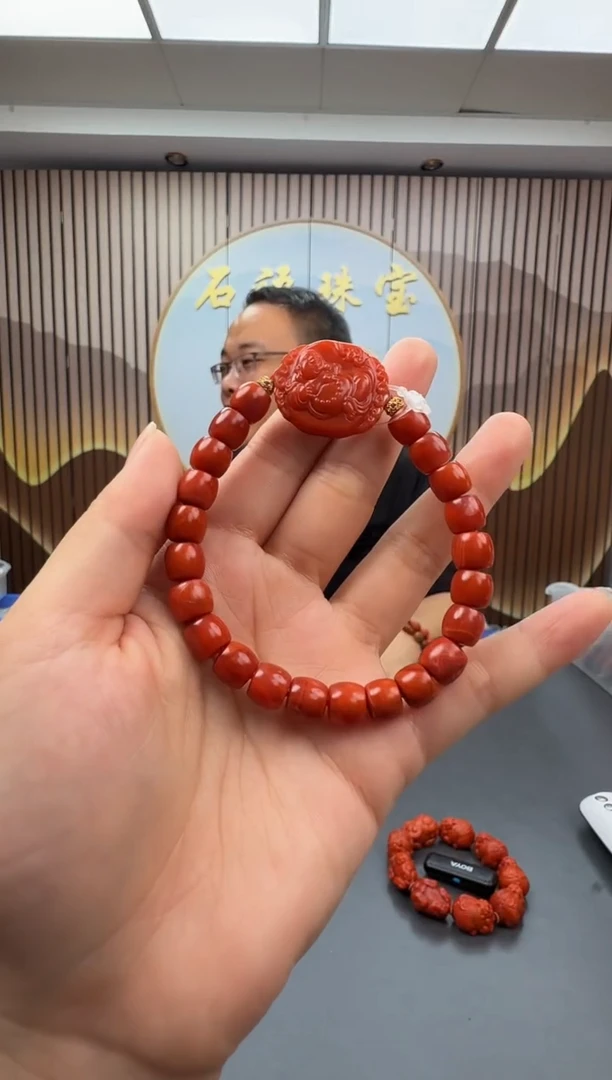 未镶嵌手串南红玛瑙004ZB0919产品一个