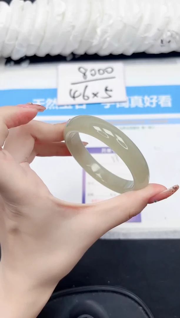 未镶嵌手镯石英质玉88-60