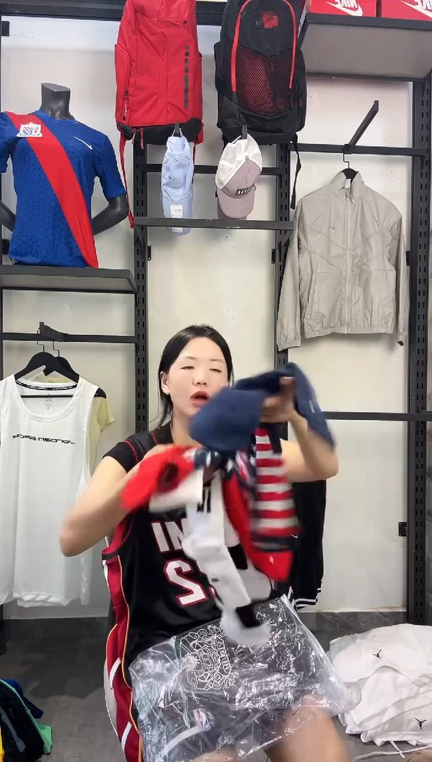 546·编码 耐克卫衣服饰过款为准 尺码·