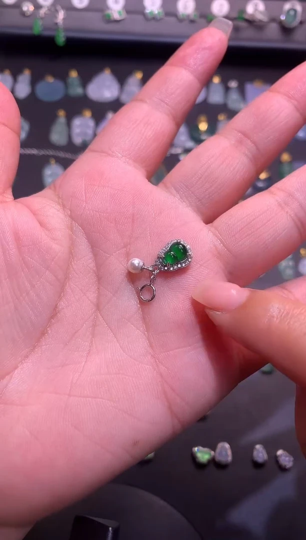 【闪购商品】翡翠吊坠(不含链)银S925镶嵌1