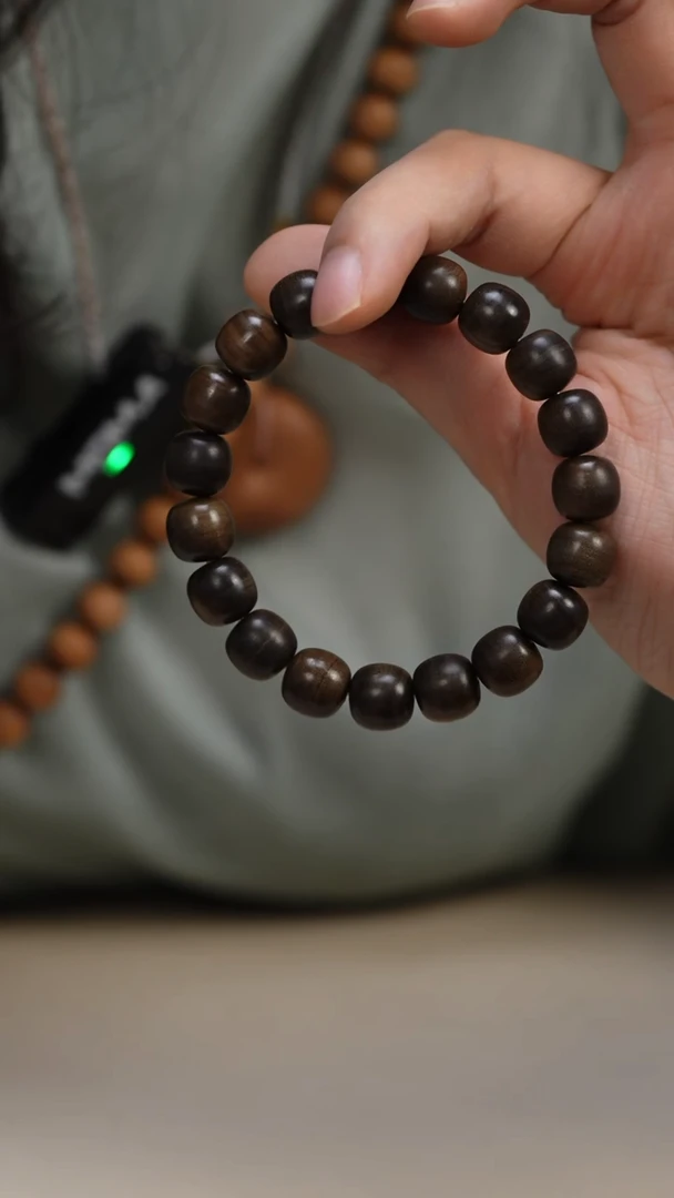 檀香木手串/手链Y*.阴沉老山檀香10*10.5老型单圈